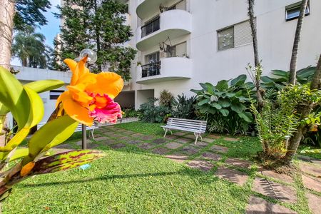 Apartamento à venda com 130m², 4 quartos e 3 vagas Apartamento à venda com 130m², 4 quartos e 3 vagasÁrea comum