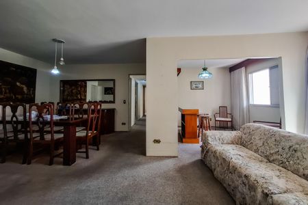 Apartamento à venda com 130m², 4 quartos e 3 vagas Apartamento à venda com 130m², 4 quartos e 3 vagasSala