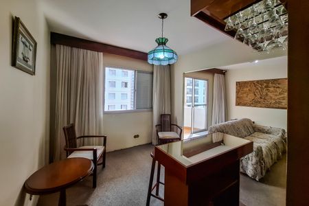 Apartamento à venda com 130m², 4 quartos e 3 vagas Apartamento à venda com 130m², 4 quartos e 3 vagasSala 2