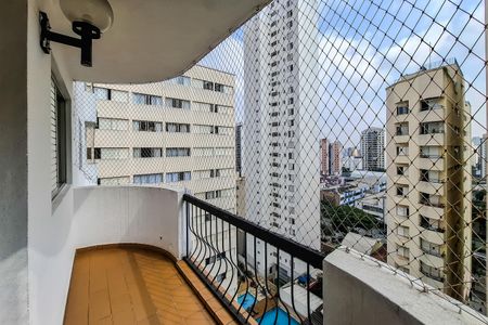 Apartamento à venda com 130m², 4 quartos e 3 vagas Apartamento à venda com 130m², 4 quartos e 3 vagasVaranda da Sala