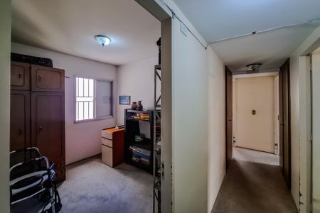Apartamento à venda com 130m², 4 quartos e 3 vagas Apartamento à venda com 130m², 4 quartos e 3 vagasQuarto 1