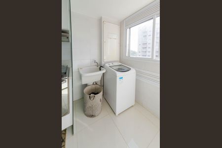 Apartamento para alugar com 95m², 3 quartos e 2 vagasÁrea de serviço