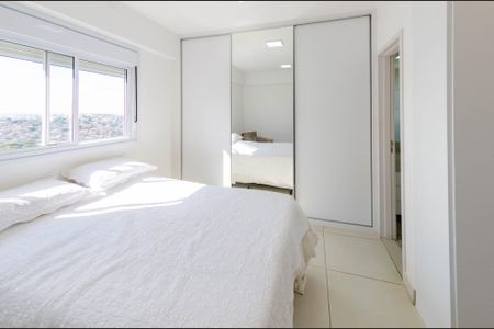 Apartamento para alugar com 95m², 3 quartos e 2 vagasSuíte