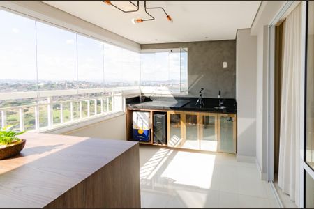 Apartamento para alugar com 95m², 3 quartos e 2 vagasVaranda