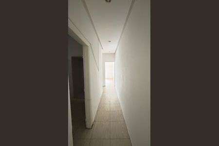 Casa à venda com 100m², 2 quartos e 1 vagaCorredor