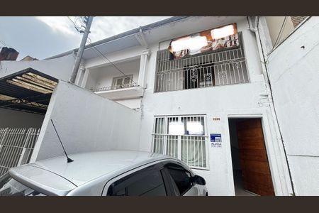 Casa à venda com 100m², 2 quartos e 1 vagaFachada
