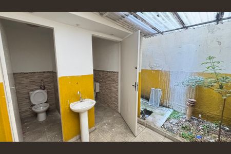 Casa à venda com 100m², 2 quartos e 1 vagaBanheiro de Serviço