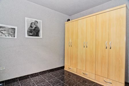 Casa à venda com 150m², 3 quartos e 3 vagas Casa à venda com 150m², 3 quartos e 3 vagasQuarto 2