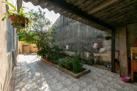 Casa à venda com 250m², 6 quartos e sem vagaQuintal 