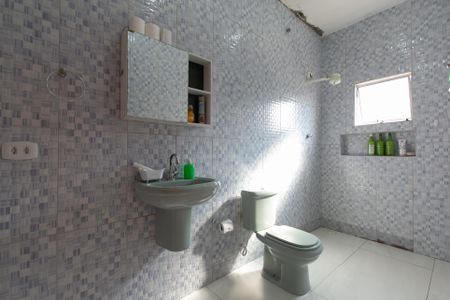 Casa à venda com 250m², 6 quartos e sem vagaBanheiro 1