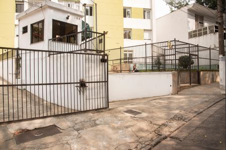 Apartamento à venda com 75m², 2 quartos e 1 vagaFrente