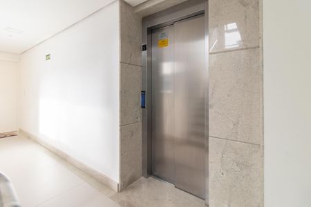 Apartamento à venda com 190m², 3 quartos e 3 vagasHall de entrada