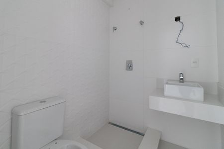 Apartamento à venda com 190m², 3 quartos e 3 vagasBanheiro da Suíte 1