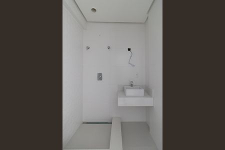 Apartamento à venda com 190m², 3 quartos e 3 vagasBanheiro da Suíte 1