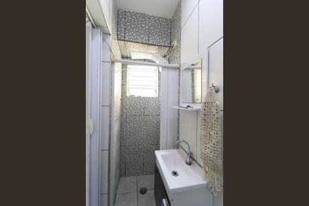 Casa à venda com 120m², 3 quartos e 1 vagaBanheiro - Quarto 1