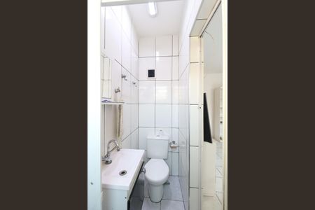 Casa à venda com 120m², 3 quartos e 1 vagaBanheiro - Quarto 1