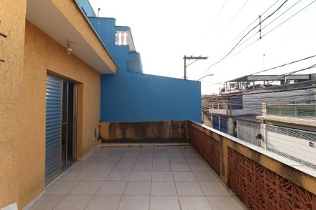 Casa à venda com 120m², 3 quartos e 1 vagaVaranda - Quarto 1
