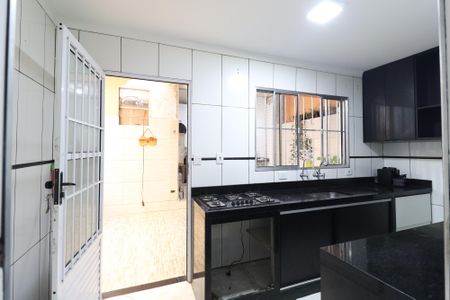 Casa à venda com 120m², 3 quartos e 1 vagaCozinha
