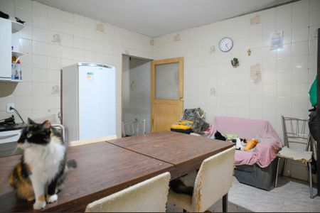 Casa à venda com 155m², 3 quartos e 2 vagas Casa à venda com 155m², 3 quartos e 2 vagasCozinha