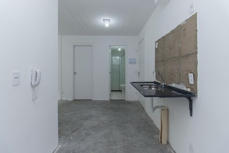 Apartamento à venda com 34m², 2 quartos e sem vaga Apartamento à venda com 34m², 2 quartos e sem vagaCozinha e Área de Serviço