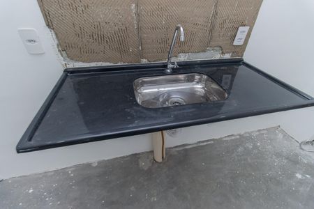 Apartamento à venda com 34m², 2 quartos e sem vaga Apartamento à venda com 34m², 2 quartos e sem vagaCozinha e Área de Serviço