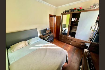 Apartamento à venda com 70m², 3 quartos e 1 vagaQuarto 2