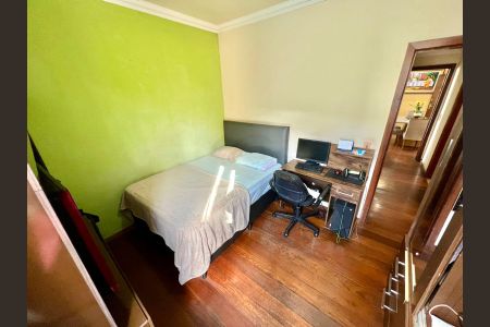 Apartamento à venda com 70m², 3 quartos e 1 vagaQuarto 2