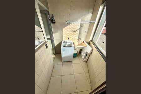 Apartamento à venda com 70m², 3 quartos e 1 vagaÁrea de Serviço