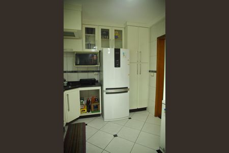 Casa à venda com 250m², 3 quartos e 2 vagasCozinha