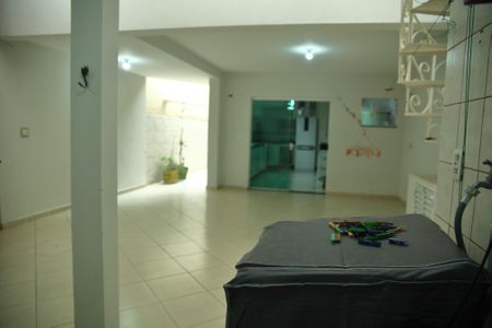 Casa à venda com 250m², 3 quartos e 2 vagasLavanderia