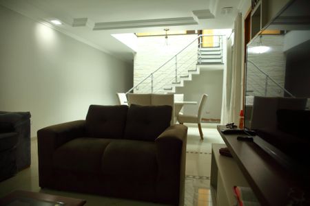 Casa à venda com 250m², 3 quartos e 2 vagasSala