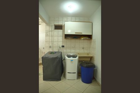 Casa à venda com 250m², 3 quartos e 2 vagasLavanderia