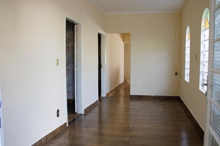 Sala de casa para alugar com 2 quartos, 135m² em Ipiranga, Ribeirão Preto