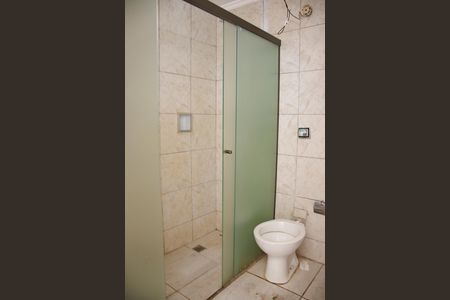 Casa para alugar com 135m², 2 quartos e 1 vaga Casa para alugar com 135m², 2 quartos e 1 vagaBanheiro