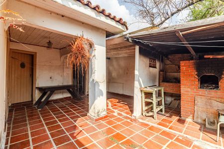 Casa para alugar com 200m², 3 quartos e 4 vagasQuintal