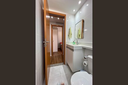 Apartamento para alugar com 44m², 2 quartos e 1 vaga Apartamento para alugar com 44m², 2 quartos e 1 vagaBanheiro