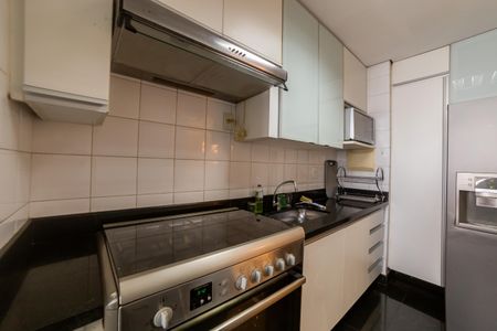 Apartamento para alugar com 90m², 3 quartos e 2 vagas Apartamento para alugar com 90m², 3 quartos e 2 vagasCozinha