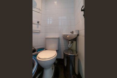 Apartamento para alugar com 90m², 3 quartos e 2 vagas Apartamento para alugar com 90m², 3 quartos e 2 vagasBanheiro de serviço