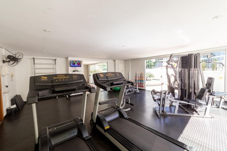 Apartamento para alugar com 90m², 3 quartos e 2 vagas Apartamento para alugar com 90m², 3 quartos e 2 vagasÁrea comum - Academia