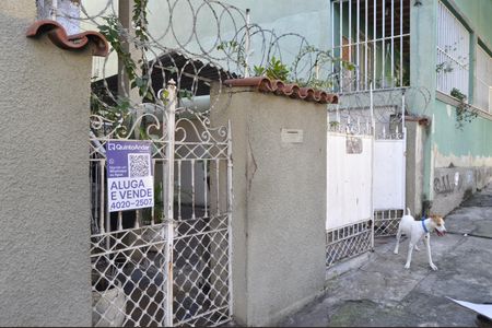 Casa à venda com 151m², 2 quartos e 1 vagaFachada +Placa