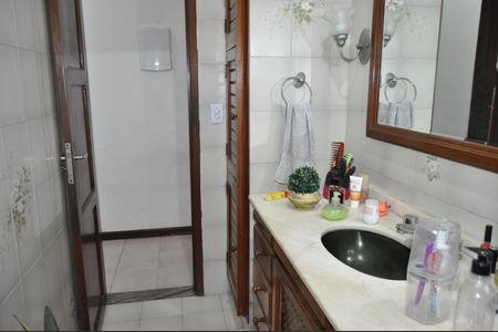 Casa à venda com 151m², 2 quartos e 1 vagaBanheiro Social