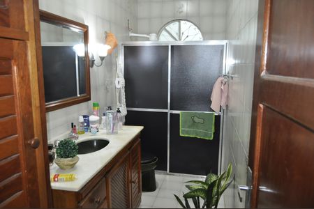 Casa à venda com 151m², 2 quartos e 1 vagaBanheiro Social