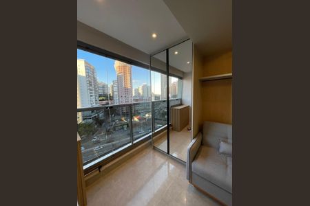 Studio para alugar com 25m², 1 quarto e sem vaga Studio para alugar com 25m², 1 quarto e sem vagaVaranda