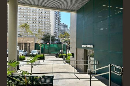 Studio para alugar com 25m², 1 quarto e sem vaga Studio para alugar com 25m², 1 quarto e sem vagaFachada