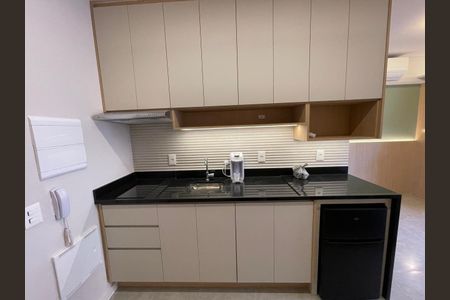 Studio para alugar com 25m², 1 quarto e sem vaga Studio para alugar com 25m², 1 quarto e sem vagaCozinha