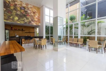 Apartamento para alugar com 220m², 4 quartos e 3 vagas Apartamento para alugar com 220m², 4 quartos e 3 vagasÁrea comum - Salão de festas