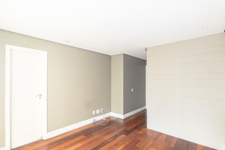 Apartamento para alugar com 220m², 4 quartos e 3 vagas Apartamento para alugar com 220m², 4 quartos e 3 vagasSuíte 1