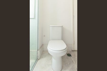 Apartamento para alugar com 220m², 4 quartos e 3 vagas Apartamento para alugar com 220m², 4 quartos e 3 vagasBanheiro da Suíte 3