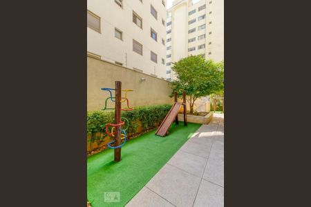 Apartamento para alugar com 220m², 4 quartos e 3 vagas Apartamento para alugar com 220m², 4 quartos e 3 vagasÁrea comum - Playground