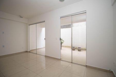 Studio para alugar com 45m², 1 quarto e 1 vaga Studio para alugar com 45m², 1 quarto e 1 vagaStudio